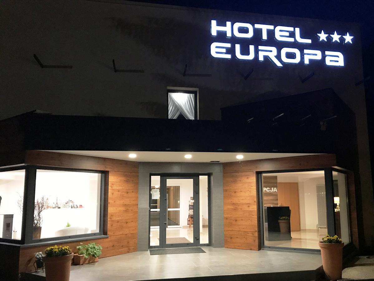 Hotel Europa Эльблонг Экстерьер фото